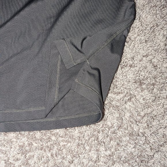 Women's Under Armor T-Shirt - Picture 5 of 7